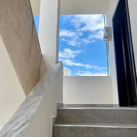 Lotus Apartment Sarandë